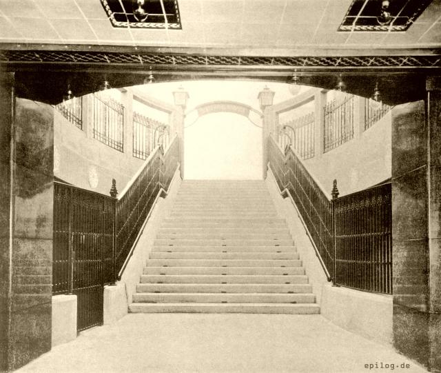 Untergrundbahnhof Kaiserhof; Treppenaufgänge.