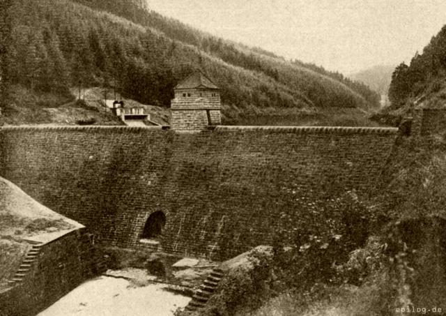 Sperre im Heimbachtal.