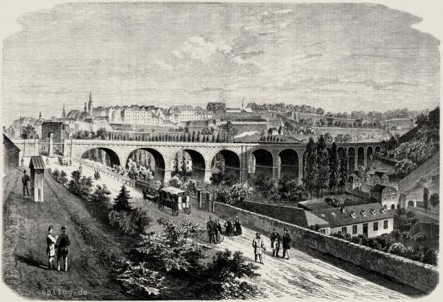 Das Eisenbahn-Viadukt im Pfaffenthal bei Luxemburg.