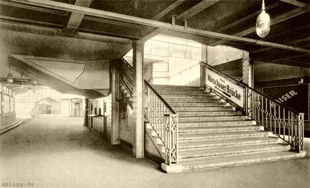 Kreuzungsbahnhof Gleisdreieck; Treppenaufgang.